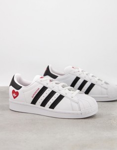 Белые кроссовки с принтом сердец adidas Originals Valentines Superstar-Белый