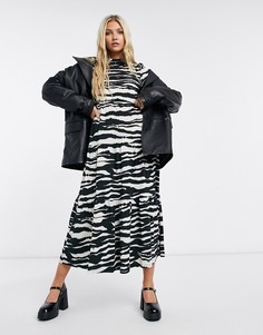 Платье миди ярусного кроя с черно-белым звериным принтом Topshop-Черный цвет