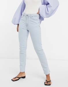 Светлые зауженные джинсы с классической талией в винтажном стиле ASOS DESIGN-Голубой