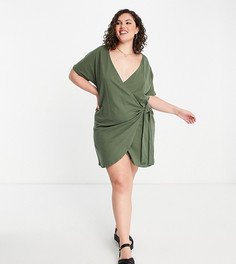 Зеленое платье с запахом ASOS DESIGN Curve-Зеленый цвет