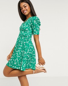 Чайное платье мини с объемными рукавами и запахом спереди с зеленым точечным принтом Lipsy-Зеленый цвет