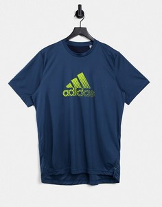 Темно-синяя футболка с градиентным логотипом adidas Training-Темно-синий