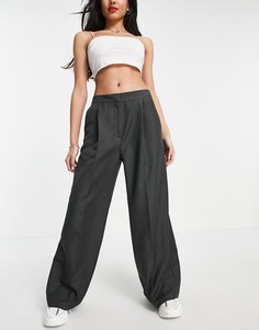 Свободные брюки угольного цвета с заниженной талией в стиле 00-х ASOS DESIGN-Серый
