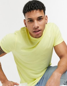 Желтая футболка с отворотами на рукавах ASOS DESIGN-Желтый