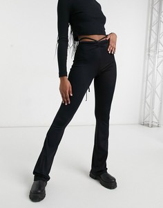 Черные расклешенные бархатные брюки с запахом Bershka-Черный цвет