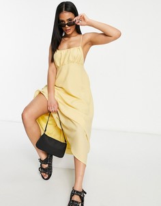 Желтое платье миди с лямками и присборенным лифом Missguided-Желтый