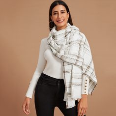 Шарф в клетку с оригинальным краем Shein