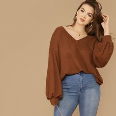Трикотажный топ размера плюс с оригинальным рукавом Shein