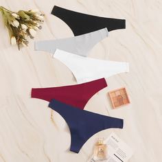 Однотонные трусики 5 пакета Shein