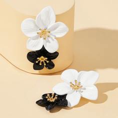 Двухцветные серьги в форме цветка 1 пара Shein