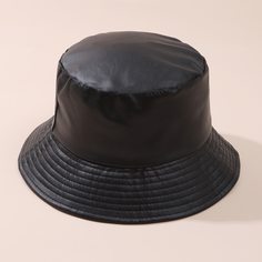 Шляпа из искусственной кожи Shein