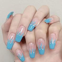 24шт накладные ногти и 1 лист лента Shein