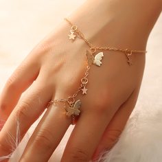 Браслет с декором бабочки Shein