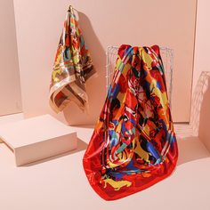 Квадратный шарф с принтом "лошадь" 2шт Shein