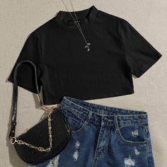 Трикотажный короткий топ с воротником-стойкой Shein