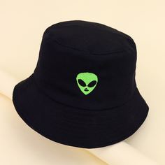 Детская шляпа с вышивкой Shein