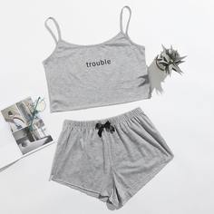 Пижама на бретелях с бантом и текстовым принтом Shein