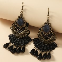 Винтажные серьги-подвески с кружевом и бисерами Shein