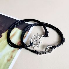 2шт мужской браслет с декором руля Shein