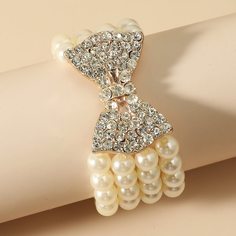 Браслет с искусственным жемчугом и стразами Shein