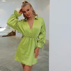 Атласное платье с оригинальным рукавом Shein