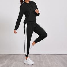 Комплект спортивного костюма на кулиске с капюшоном Shein