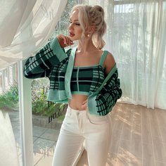 Кроп кардиган в клетку без трикотажного топа Shein