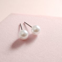 Серьги-гвоздики с искусственными жемчугами Shein