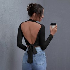 Трикотажная короткая футболка Shein