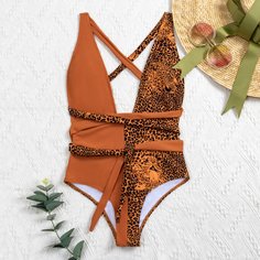 Слитный купальник с глубоким воротником Shein