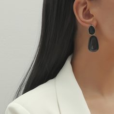 Геометрические серьги-подвески из смолы Shein