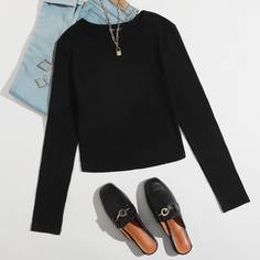 Однотонная трикотажная короткая футболка Shein