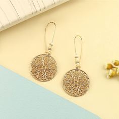 Серьги-подвески в форме цветка Shein