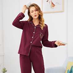 Пижама с контрастой отделкой и вышитым текстовым принтом Shein