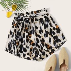 Леопардовые шорты с поясом Shein