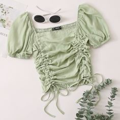 Короткий топ на кулиске Shein