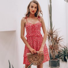 Платье на бретелях с цветочным принтом Shein