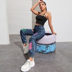 Джинсы с высокой талией и текстовым принтом Shein