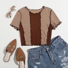 Волнистый край Контрастный цвет Повседневный Футболки Shein