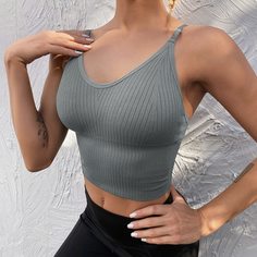 Однотонный спортивный бюстгальтер Shein