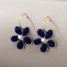 Серьги-подвески в форме цветка с искусственными жемчугами Shein