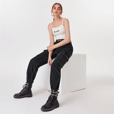 Джинсы с карманом без пояса Shein