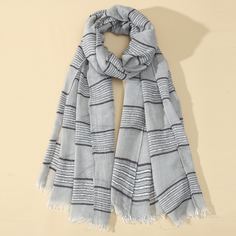 Шарф в полоску Shein