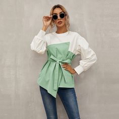 Контрастный 2 в 1 топ с поясом Shein