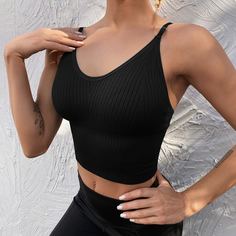 Однотонный спортивный бюстгальтер Shein
