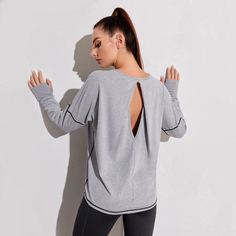 Спортивная футболка с разрезом сзади Shein