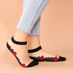 Носки с цветочным узором Shein