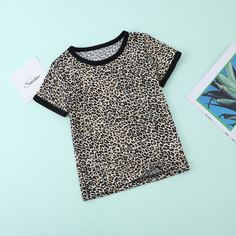 Контрастная отделка Леопардовый Повседневный Футболки для маленьких девочек Shein