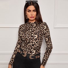 Облегающая леопардовая футболка с воротником-стойкой Shein