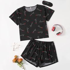 Пижама размера плюс и маска для глаз с оригинальным принтом Shein